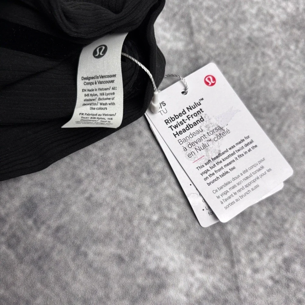 Lululemon Bundle Lot of 2‎ Headbands and 1 Reusable Shopping Bag NWT